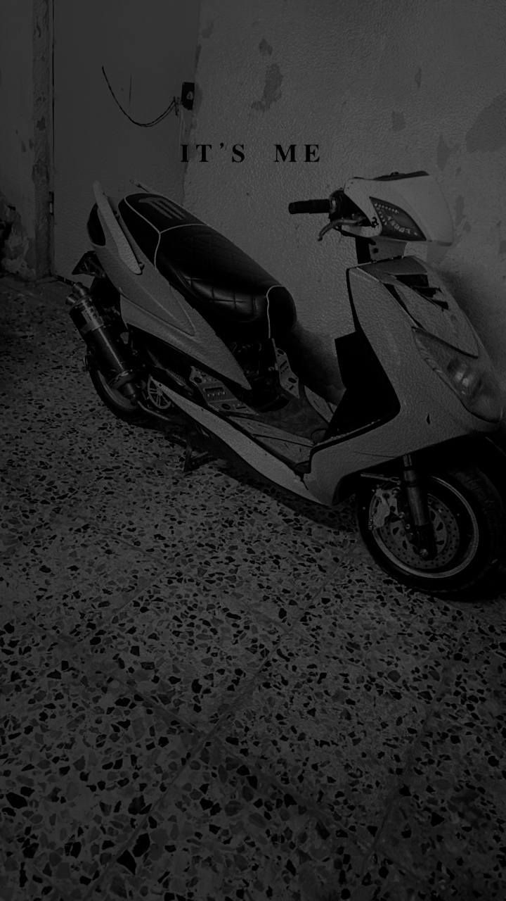 سكنس رياضي ياباني دراجه مفوله شلعه معدل مراوس دراجه ايراني أو للبيع دراجه ما شاء الله شلعه ومعدل مفوله للاستفسار *********** واتساب فقط
