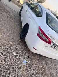 سنترا خليجي موديل 2015ماشي 116الف بدون صبغ بيها بارد07701463462سعر 115...