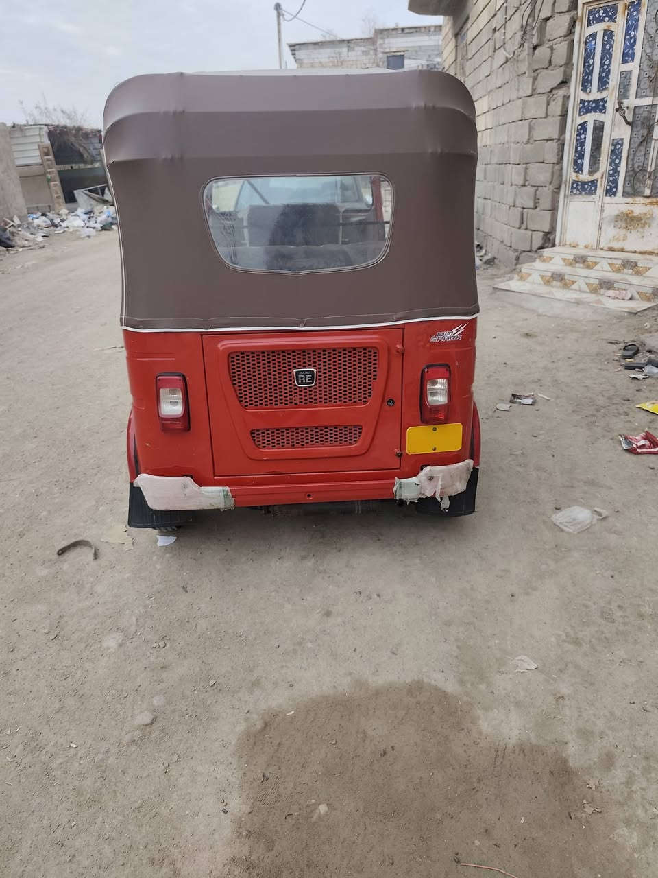 سلام عليكم تكتك لبيع رقم بصره  إنكليزي 22 رقم السعر 8 مليون او 250 مكاني بصره شط العرب الجزيره ***********
