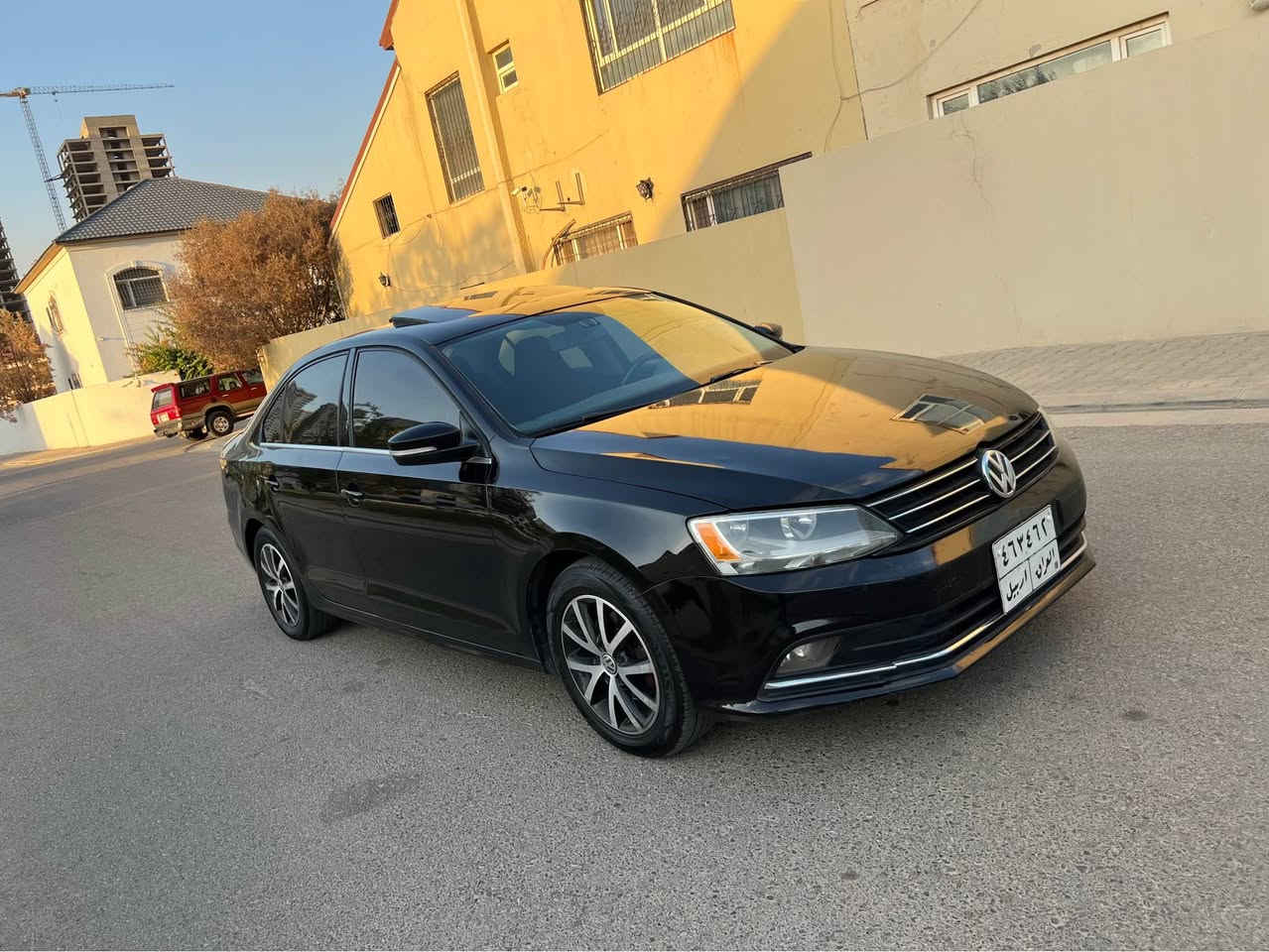 جيتا موديل ٢٠١٦ فول مواسةفات سلايد كوشين هيتةر مةكينة ١٤ توربو مةرغوب گيرو مةكينةو تةبريد هةمو شتي بةشةرتة سێ پارجةو دو پةلةي بجوك بوياغة بەبێ ژورێ  پيشو پشتي کەپسە 
*********** أربيل, العراق
