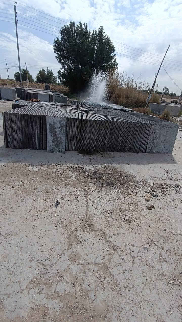 السلام عليكم يتوفر شتايكر سطح وارضي درجه اولئ توصيل موجود ب3000واصل بأداره سيد علي
‏‪0773 630 0483‬‏
‏‪0776 440 8363‬‏
