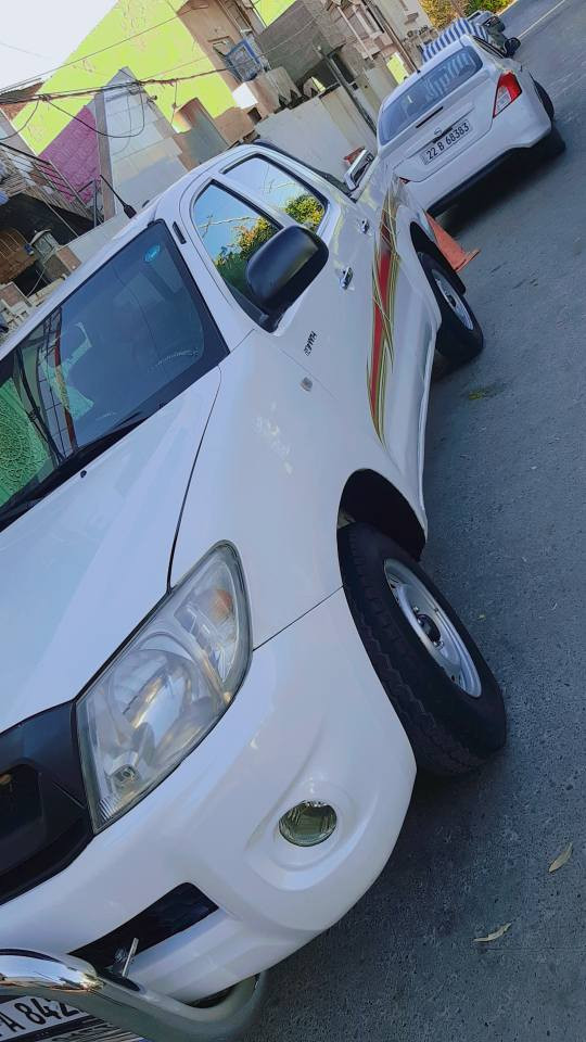 مةرزية ٢٠١٠ي فلاحي بارجة رةش بيشو بشتي كةبس  بؤدي بيلادة مةكينةي نةكراوةتةوة  دؤسةي لاي سايةفي جاكراوة ......   *********** أربيل, العراق
