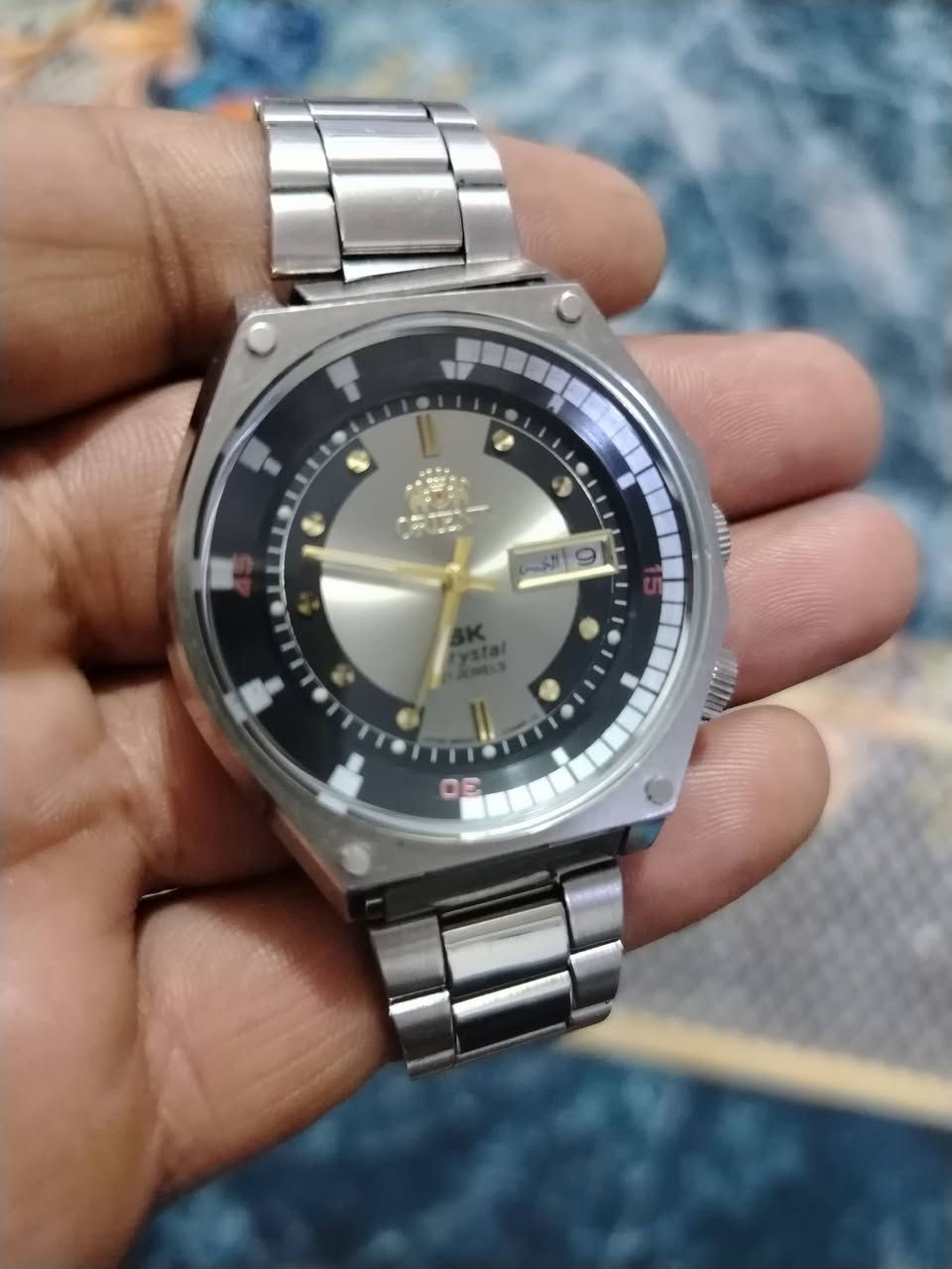 اورينت دولي كرستال 21 حجر، حجم كبير تناسب اليد المتوسطة والخشنة، كله شغاله وموضح بالفديو وزلغ مابيه السعر 100$ ويوجد توصيل


**إذا كنت صاحب هذا الإعلان وتريد حذفه لأي سبب، رجاءا أرسل رسالة إلى الدعم الفني**