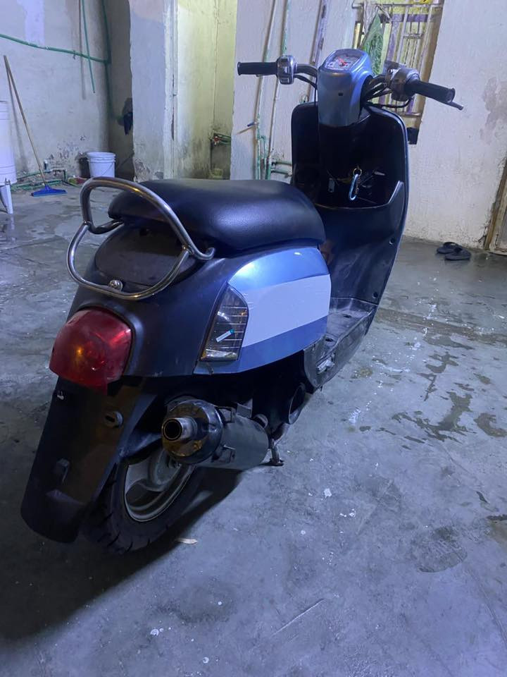 سلام عليكم خون موجود بوليس جديده دراجه كلهي مختمه بلاد كفرات محرك بلاد دراجه مشالله شلعه ومعدل فول سعره 800وبيهي مجال حك الجيه ***********
