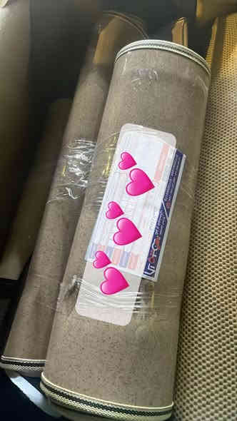 شباب سفاري درجه اوله شرط فحص 🧐 كدام عينك ياله تستلم طلب 😆وينه لي عيب عله شغل لو عله جلد خله يجي باوع وصفن 😂والله سودنكم 🫠اي سفسار عله رقم *********** سعر درجه اوله فول 100صح هيه غاليه بس جلد درجه اوله وشغل كدام عينك وجلد ذا مو كدام عينك تفحصه لا تستلمه وي شي يطلع بسفاري اني فصالك ✅ مربع 🥴ضل بس باوع حسلك كول شدعوه 😂
