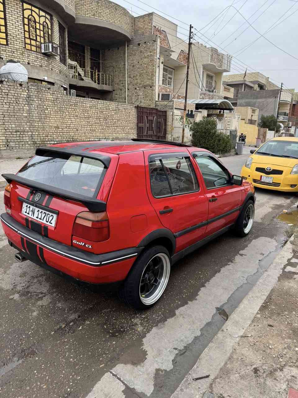 سلامتك عليكم كولف موديل ٩٢مكينه ٢٠٠٠ كير عادي تبريد تدفه شغال كامله مكمله من كلشي رقم إنكليزي تحويل ثاني يوم ويل وتاير حجم ١٧جديد دوشمه جديده مصبوغه عام للجماليه فقط    بكان بغدادزعفرانيه ***********سعر 55وبيه مجال قليل
