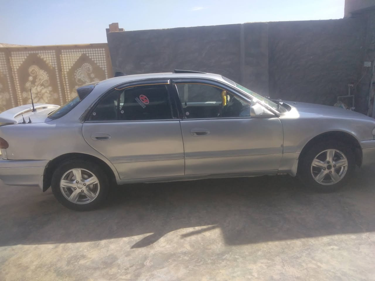 سلام عليكم  سونوته للبيع موديل 95 كير جديد محرك لا تبخير ولا تنقيص تأيرات جدد كله بل شرط كير اتماتيك سياره حلوه حيل السنويه بعد سنتين وتصقط  سعر 36 وبيه مجال ***********
