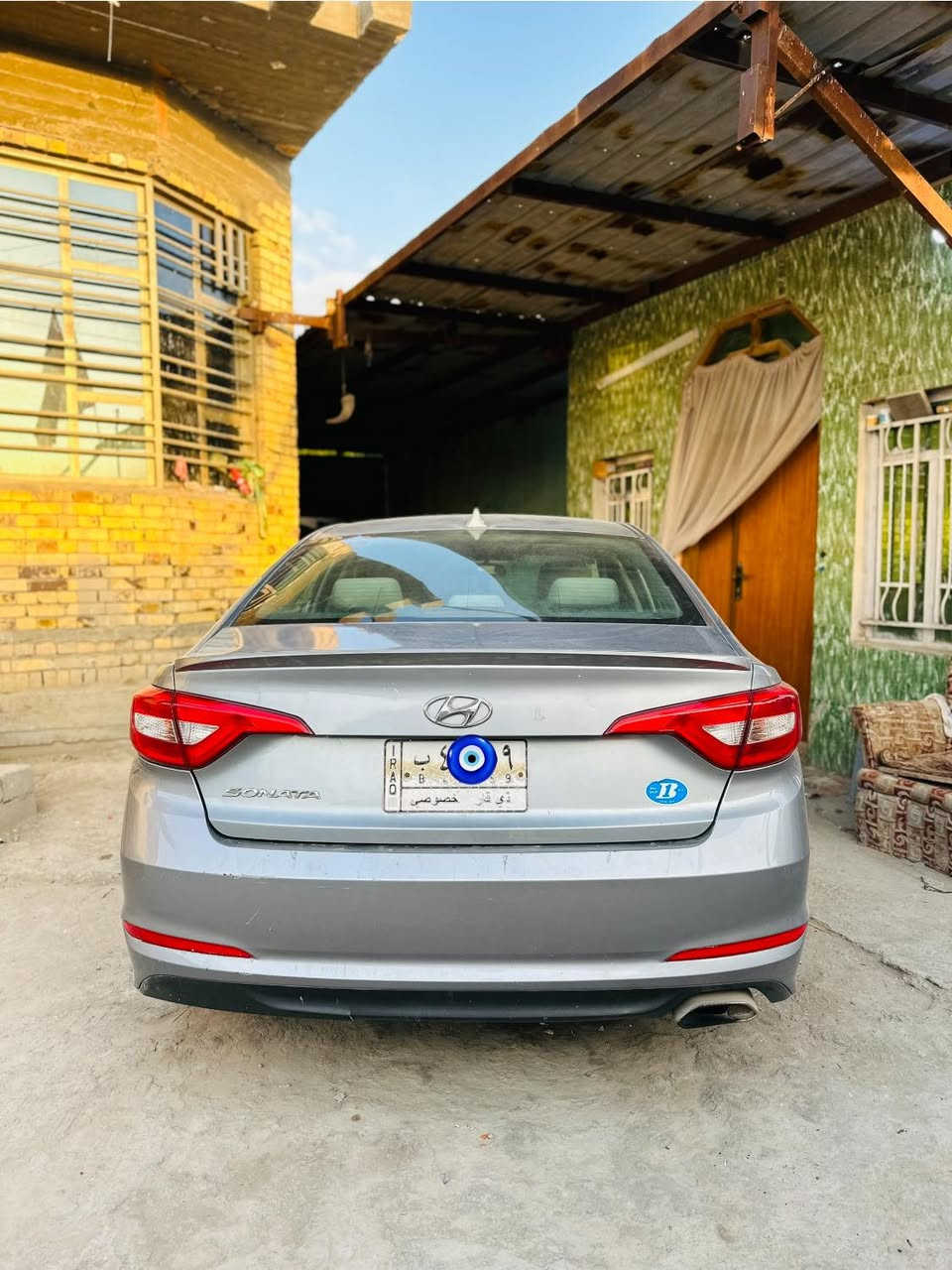 سلام عليكم سوناتا للبيع موديل 2015وارد امريكي بيه جاملغ امامي لايمن وباب صبغ وبارد بل جاملغ الخلفي كد اشبر سياره جديده مكينه گير خير من الله حداده جديده تخم تاير سنويه 2029تحويل ثاني يوم باقي تفاصيل اتصل وبخدمتك مكاني ناصريه جبايش 
السعر 107بيه مجال 
***********
