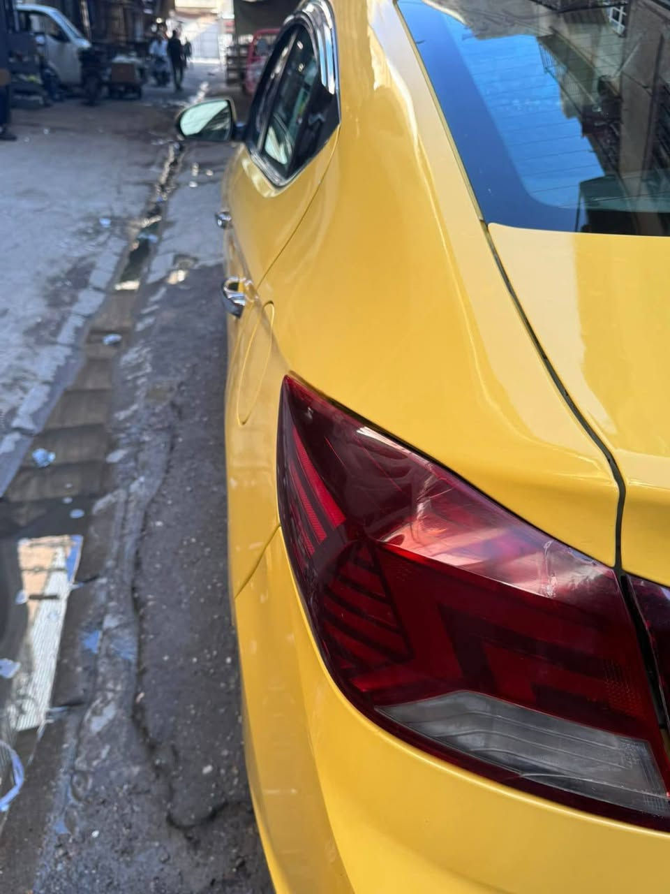 السلام عليكم عندي سياره النترا 2019 وراد كندي حادثه كما موضح ب صور مبدل بيه قاعده السبير سياره مكينه 2000 دوش مبدل بيه كازكيت مواصفات فول واحد ع  واحد وباقي تفاصيل ب سونار مكاني بغداد العبيدي السعر 120 وبيه مجال بسيط الاستفسار ***********
