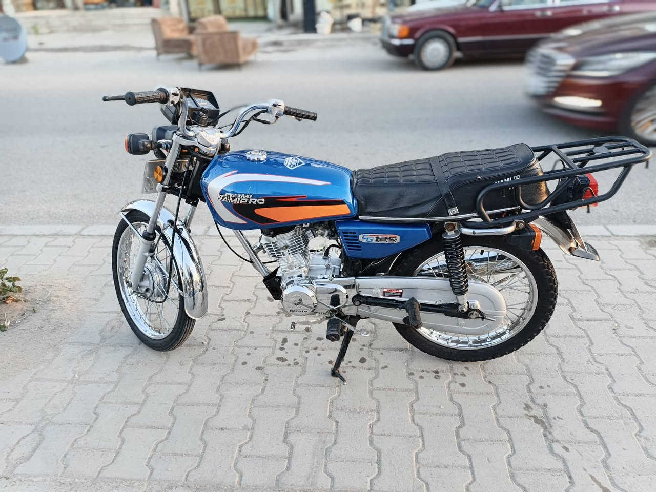 اربعه كير مديل 18 مكينه جديد صالي شهر من شديته دراجه جديده ماناقصه
ايشي ورجائن لحد يراسلني اليريد يتصل عل رقم *********** شرط الامداور
