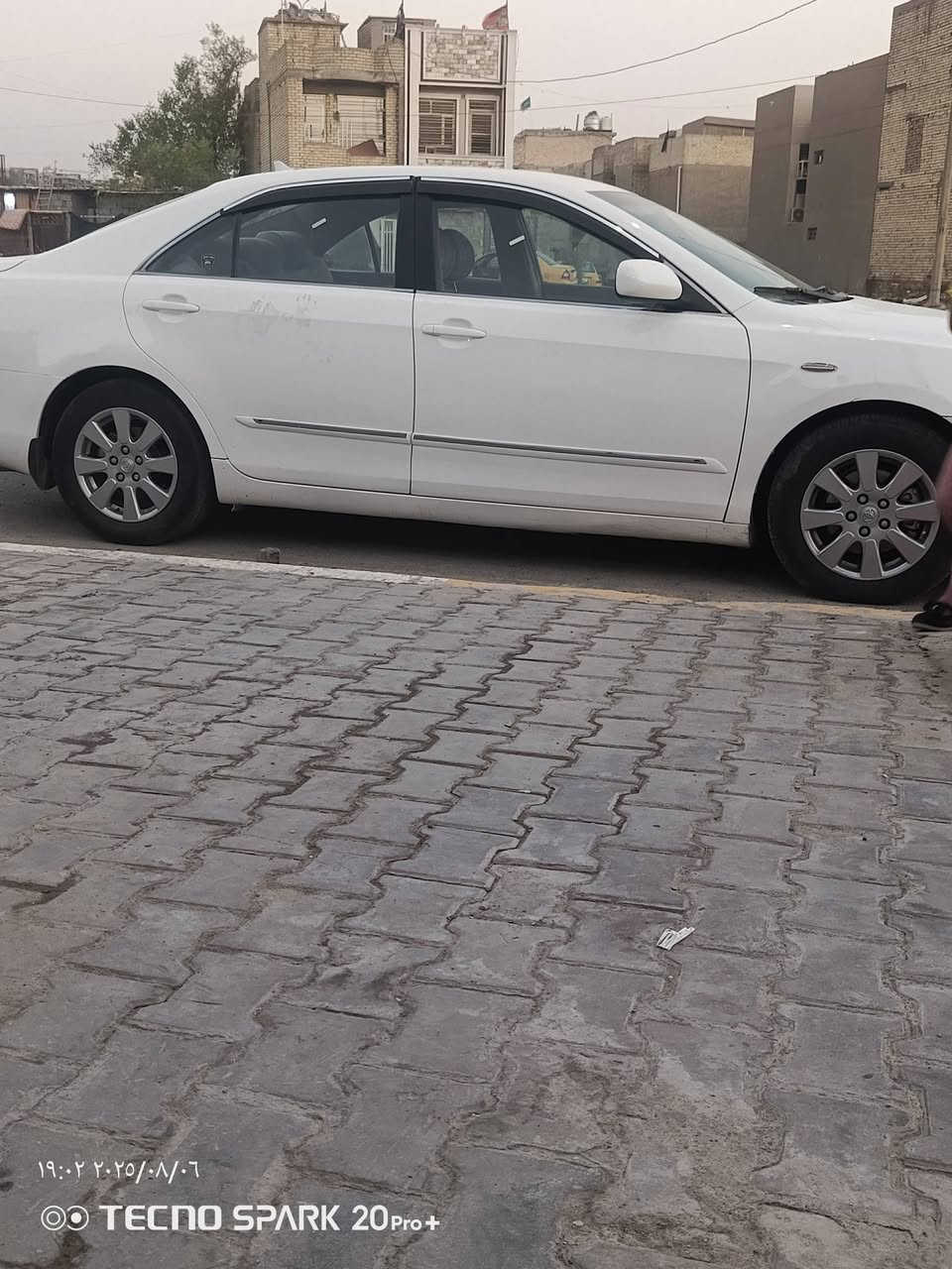 فئة GL رقم بابل
بيها كم قطعة صبغ ابيعك حزام

كير ومكينه مكفولات
سيارة ماشيه 200 الف حقيقي
منظومة تبريد كامله جيده شادها فريز وكمبرسير 

حداديه جديده لوك امامي وخلفي
منظومة زينون جديده 
شاشه 
حساسات أمامي وخلفي

مكان السيارة بغداد 

السعر 90
***********
