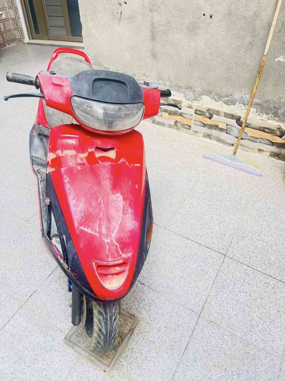 فراشه فحل دسك حاويهعلى وضع البلاد
شغاله سلف كهربائيات 
سعر 250 وبيه مجال

مكان ديوانيه مركز


**إذا كنت صاحب هذا الإعلان وتريد حذفه لأي سبب، رجاءا أرسل رسالة إلى الدعم الفني**