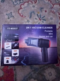 جهاز سيارات • مع ملحقاته • النوع مو واضح