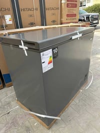 مجمدة ١٢ قدم • جديدة • توصيل مجاني بغداد