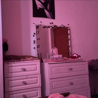 غرفة بناتيه • نفر واحد • ميز تواليت