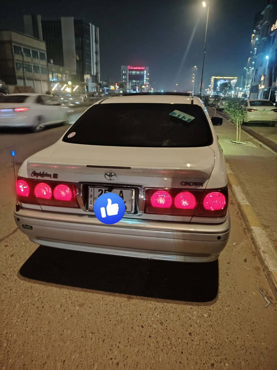 السلام عليكم ملكه فول اعلى فئه رقم انكليزي كركوك سنويه لل 30 مكفوله من الاصوليات والكص ونقل جثه سياره احلى من الصور 
داخل جلد بيجي 
كرستال 
4 دكم 
ثلاجه 
فتحه 
اشاير مري 
محرك D4 3000 
هواي بعد تفاصيل 
السعر 170 وبيها مجال انشاءالله رقمي اتصال او واتساب ***********
