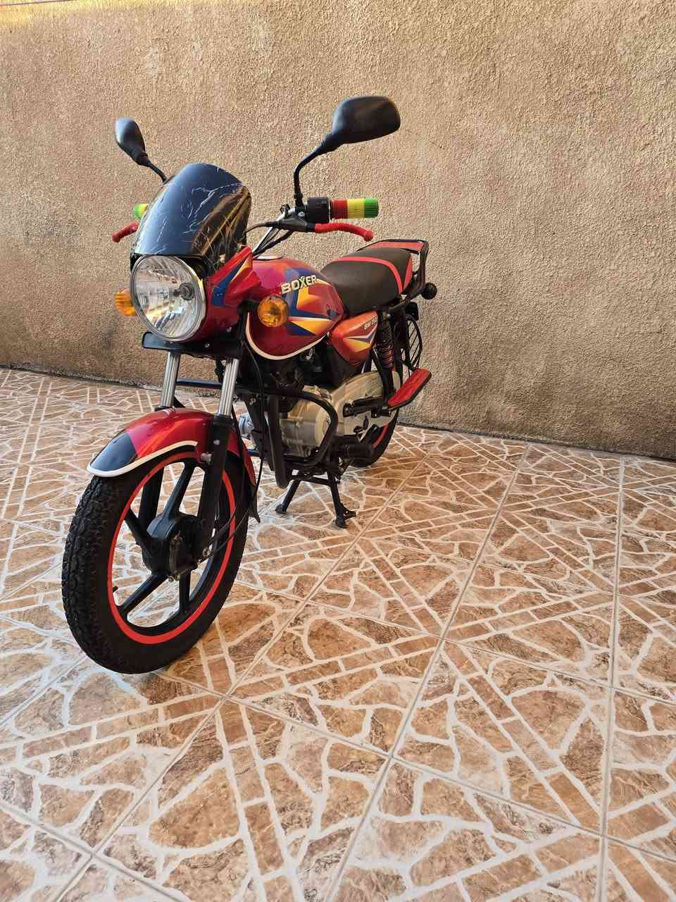 السلام عليكم شباب
بوكسر للبيع
موديل 2021 شهر 12
 نازله 2023 
دراجه زيرو 
مكفوله كفاله عامه 
دراجه رقم وسنويه ديالى
 تحويل ثاني يوم 
مكاني ديالى خالص
 الشراي يتصل على هذا الرقم ***********

