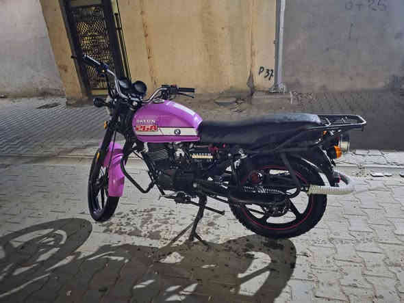 السلام عليكم دايون موديل 22 للبيع الدراجه مفتوحه اوراق اصولي رايدها 1200 وبيها مجال عنواني كربلاء ***********
