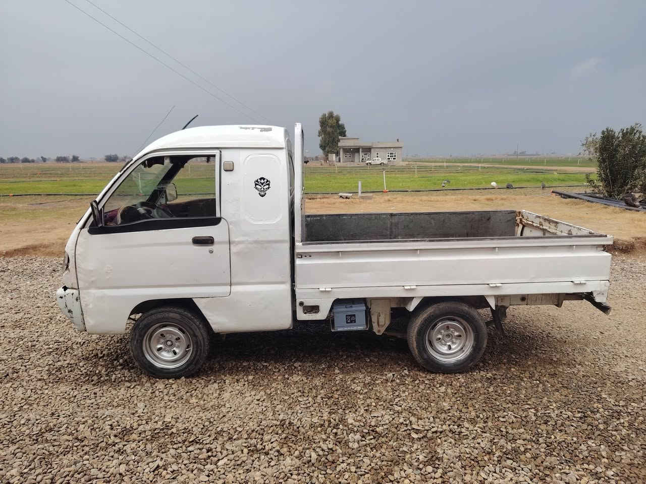 سلام عليكم سياره البيع فاو كلها بلادي موديل 2007 كير محرك كلو شرط تيرات اربعه جديد بتري جديد سلف جديد كهربايات كلهه شقاله وراق كامله السعر ١٧ وبيه مجال العنوان كركوك الحويجه الاستفسار تصال على الرقم ***********
