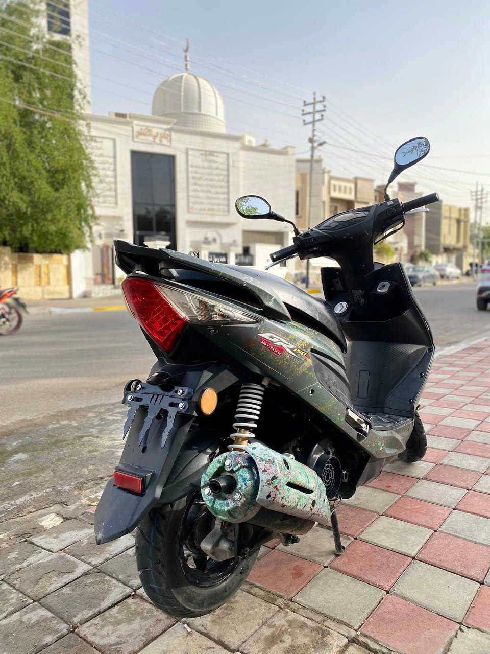 سايم نحله موديل 2021 بدون اوراق محرك فول مكاني رمادي شارع مستودع
رقم هاتف ***********

