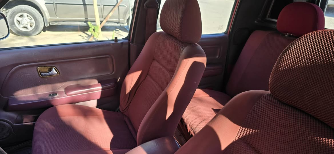 دێر 2012 ڕەقەم هەولێر بستێک بۆیاخی هەیە  سعر 65  ناونیشان کەلار ***********
