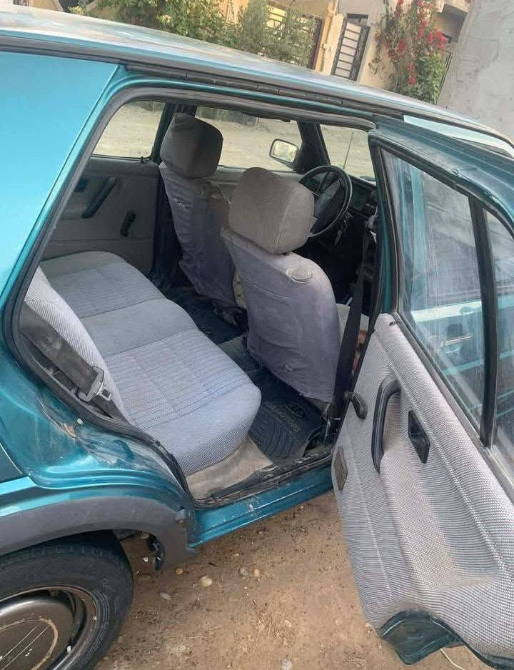 للبيع كير اوتوماتيك ميكانيكي مكينه 1800بيها لا لاستيك ولف رقم بغداد انكليزي سنويه من شهر 11منتهيه حادث بصيط باب السايق امبدل أسود ودوسه معمره عوزها صبغ مكان بغداد السعر قفلها 27 رقمي ***********
