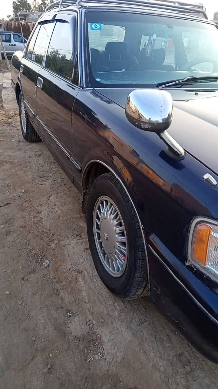 سلام عليكم سياره ارنب موديل 200 سياره حلوه او جهازه من كلشي تخم تاير جديد حداديه تبريد خير من الله محرك كفاله سياره مكفوله من ضربه ول كصه
رقم بصره نكليزي سنويه ابسمي الغايه2030 
سعره 65 الاتصال ول ستفسار ***********
