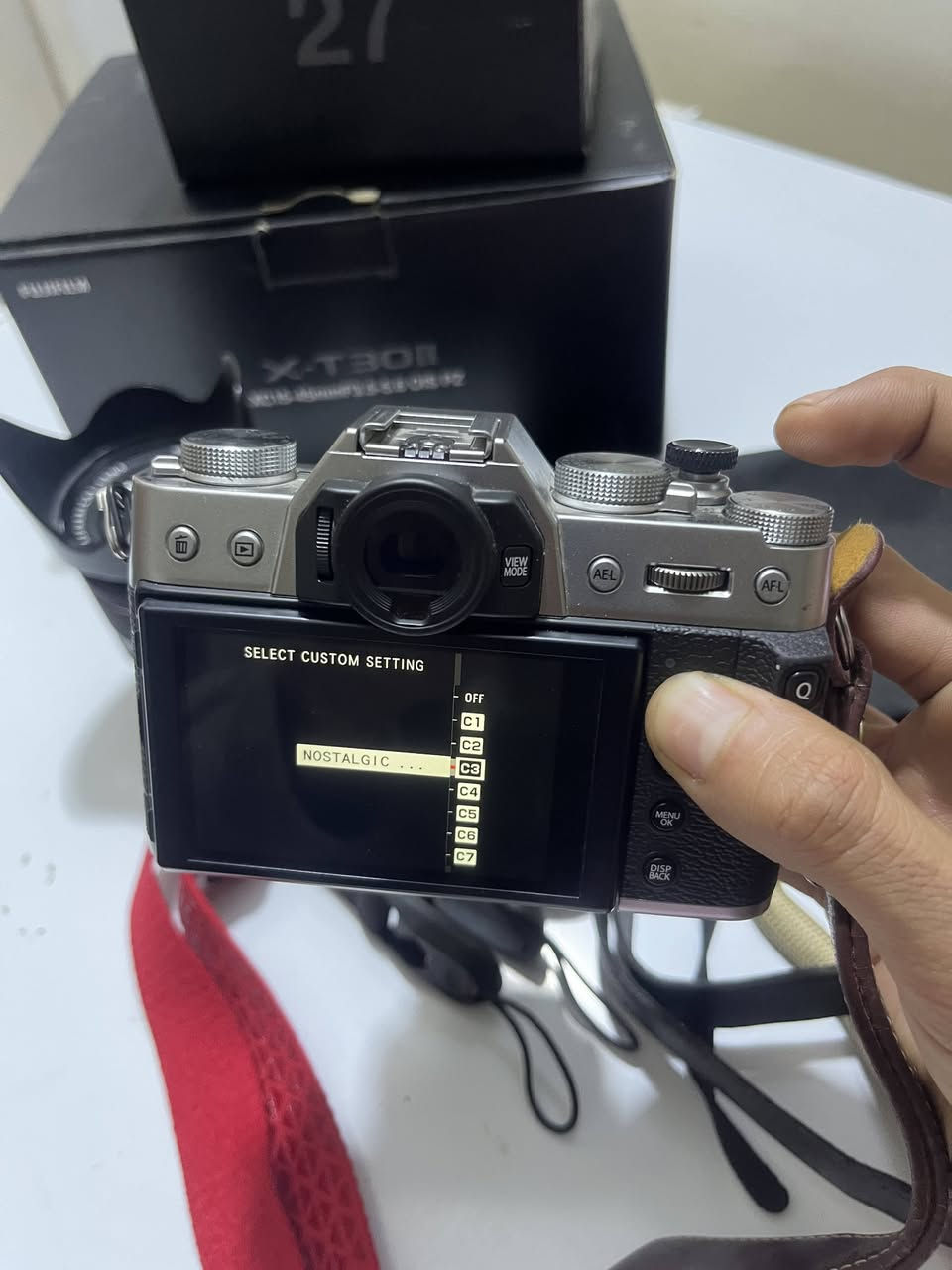 فوجي فلم
Fujifilm xt 30ii

وياها ۳ عدسات وكامل ملحقاتها مستخدمة كلش قليل مميزات بيها هواية كمثال تشحن بشاحنة تايب سي بطارية عمرهاطويل
بيها تأثيرات الافلام اني مجزهها من كلشي من ناحية الاعدادات وبعد كومة مميزات مال مستعجل ع البيع 1،350
***********
