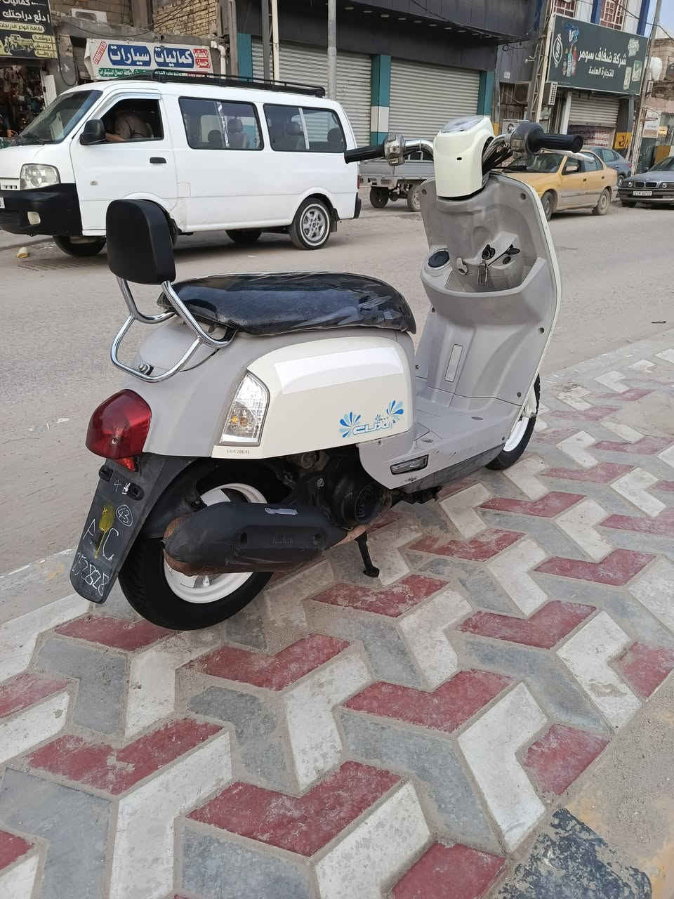 بوليس كابريتر 2008 مكفوله كفاله عامه جاهزه مابيه اي نقص ودراجه بلاديه داخل رصاصي سعره خاص *********** ناصريه مركز 🤍
