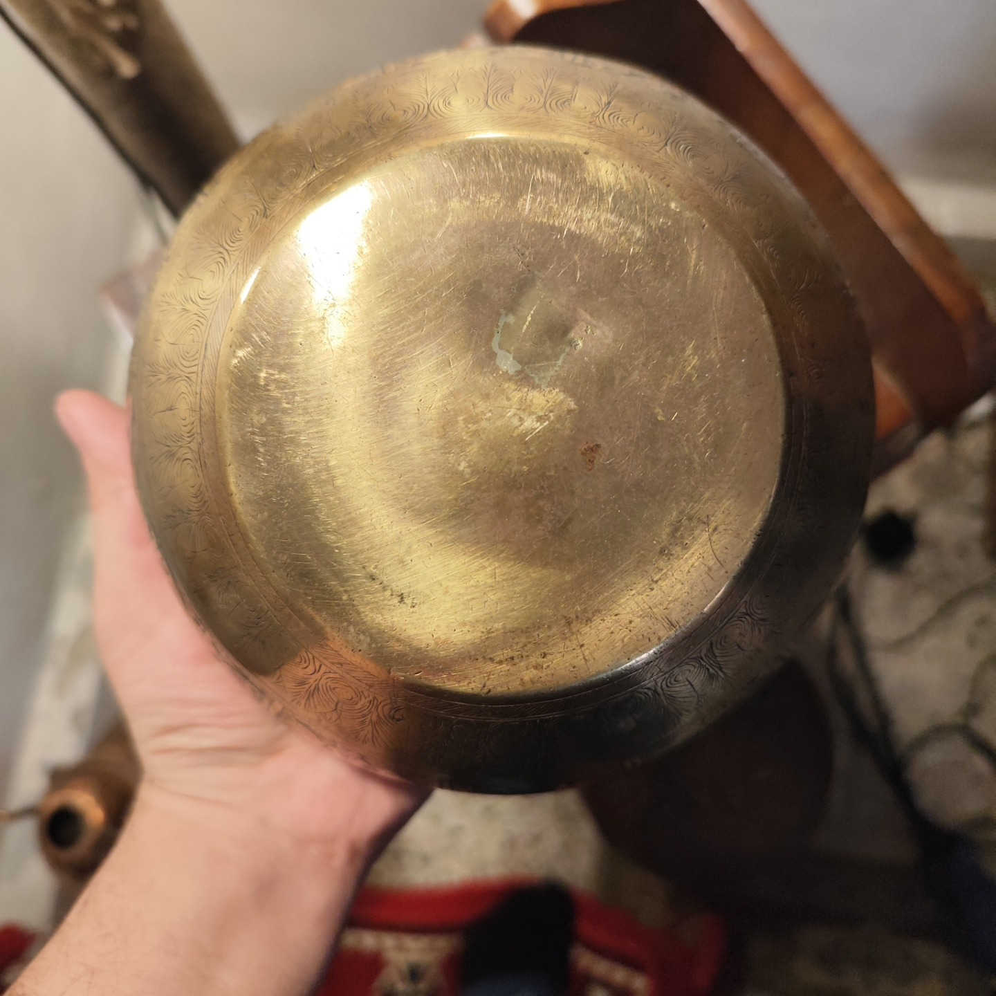 انتيكة نحاسية 
للتواصل على الواتس اب 
***********
