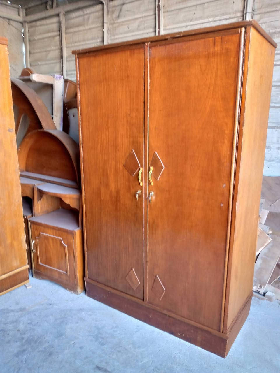 كنتور٣ باب ١٥٠ الف
كنتور٤ باب ١٦٠ الف
كنتور٢ باب ١١٠ الف اتصال او واتساب***********
