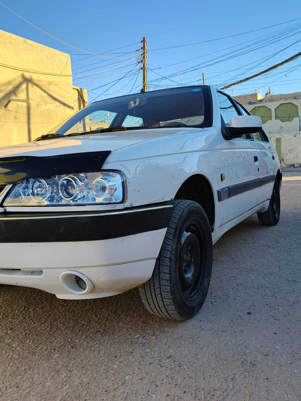 سلام عليكم الغوالي بيجو 405 اكد مديل 16 جاهزه من كير و مكينه حداديه وره  و كدام تدفئه تبريد رقم نجف الجديد بيها طخه مكان السبير و البنيد بي جف طخه بنص و امطبع بس و الباقي كفاله من كلشي مكاني نجف *********** بي واتساب السعر 48 وبي مجال حك الجيه
