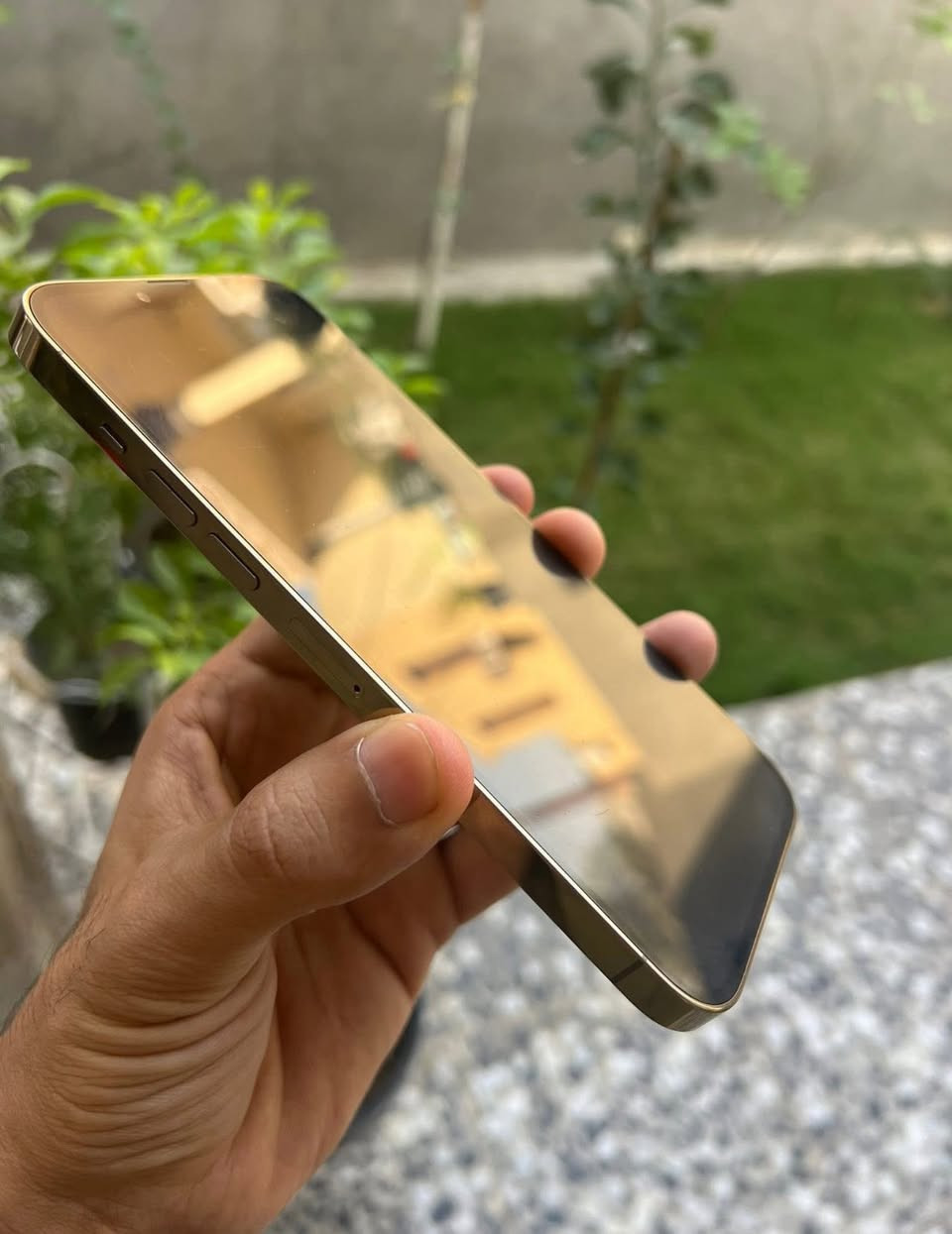 ايفون 13 برو ماكس 256 بطاريه 78 نموذج m لون ذهبي جهاز كله شغال اي نقص مابي سعره 560 وبي مجال قليل 
***********
