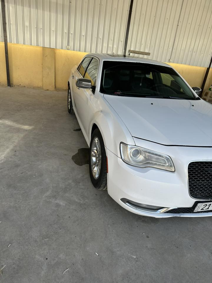 السلام عليكم
اوباما للبيع موديل 2019 

فول مواصفات C

بانوراما 

رادار جانبي 

حساس امامي

حساس خلفي

كشنات جلد 

كاميرا خلفية

كراسي كهرباء

بجم عريض اصل

محرك 3600

السيارة جاهزة مابيها اي نقص 

رقم سلمانيه تحويل مباشر

السونار موجد بل صور

 حادثه جاملغ وبنيد الباقي كفاله
ماشيه 122

مكان السياره حله بابل قرب العلويه شريفه

السعر 248 وبيها مجال بسيط 

للاستفسار ***********

