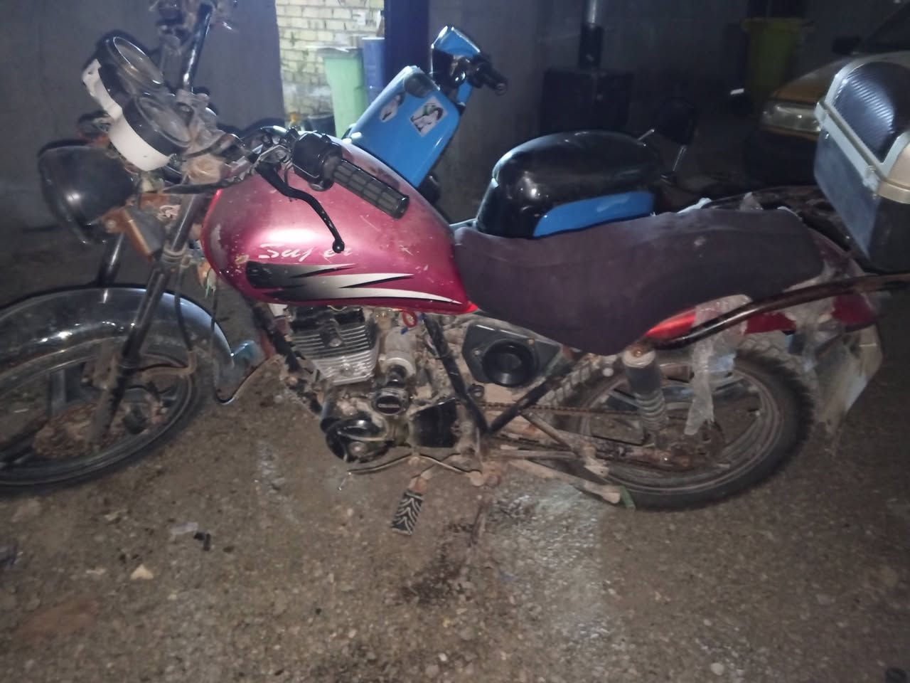 هويشه 2015اوراق اصولي كلهة شغاله مبدل بوشه وبستم ب 450وبيع مجال قليل ***********
