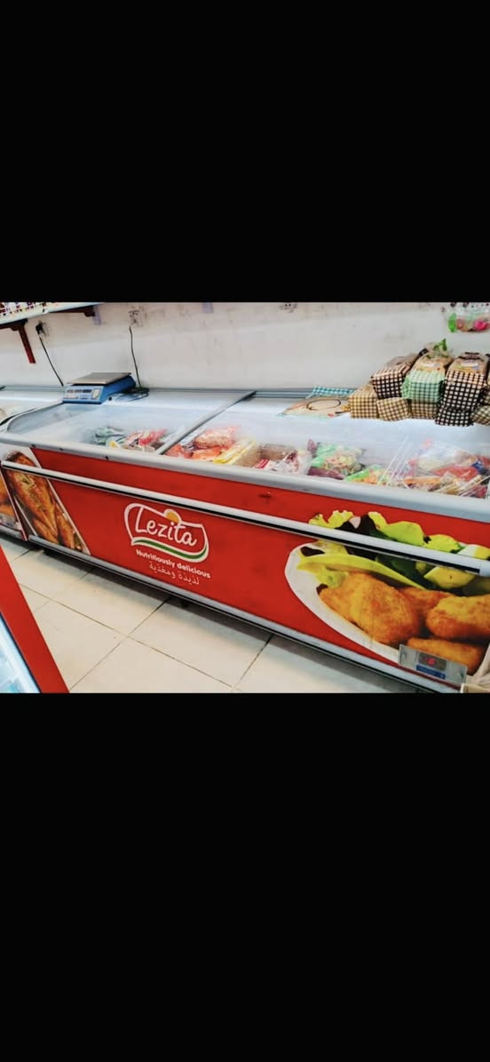 ‏مجمدات تركي أصلي طولها متر تين ونص والعرض 90 عدد أربعة شراي يتصل على هذا الرقم ***********
‏***********
