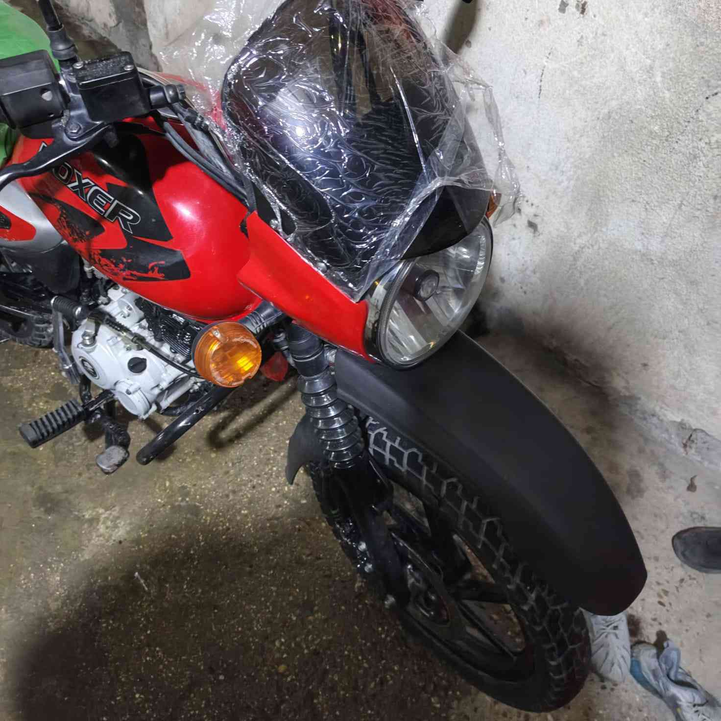 بوكسر للبيع 22 بسمي لوحات إنكليزي ثنين تجفيت أصلي شركة سعر 2250 وبيهة مجال مكاني دوره ***********
