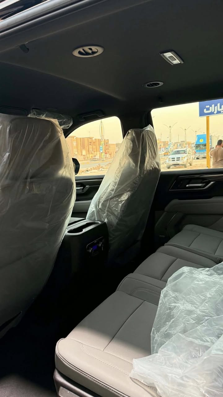 الفيشن2025 
ماشيه 7 الف 
رقم بغداد 
مغلفه ppf 
كفاله عامه 
السعر 650 وبيها مجال

***********
