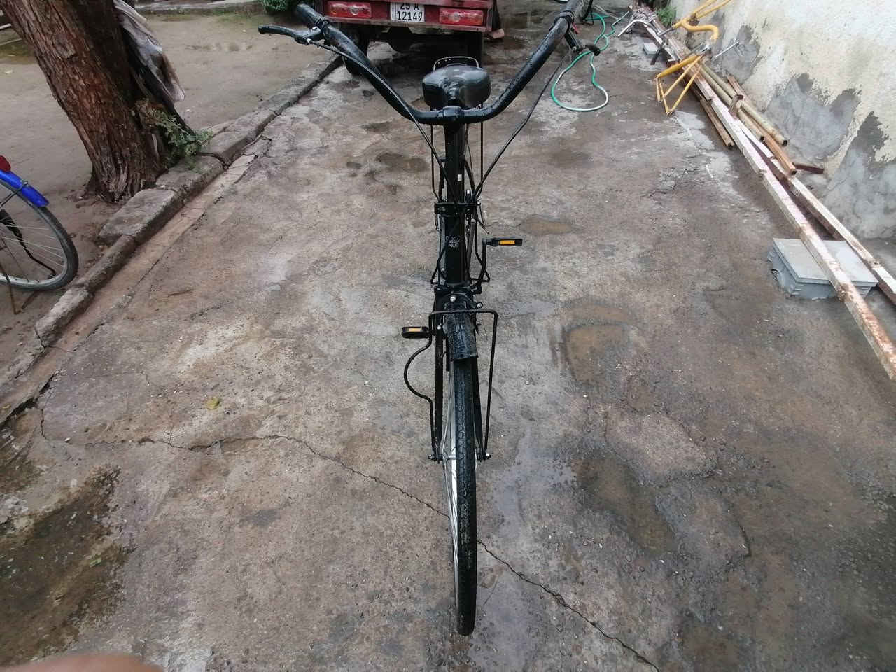 بايسكل حجم 27 بلشرط نظافه 90 ٪100 العنوان حي النصر قرب المستوصف لمعرفة اتصال الرقم ***********
