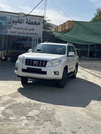 للبيع   برادو 2013 كويتي    ماشيه 140 الف   مواصفات txl  تجي فتحة سقف ...