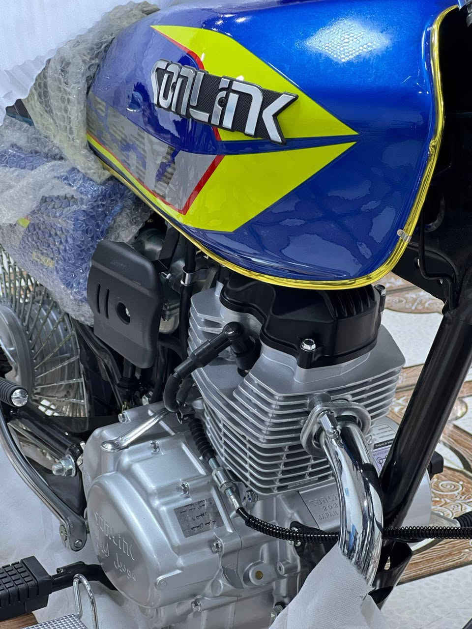 ياالله //// الأخوين للدراجات 🛵 
الاستفسار //***********☎️☎️ ***********
َ
📍التااايكر 2025 محدث 26 أصلي باب 1 
‼️‼️دشبوول لمس بلوتوث يعرض فديو 

موجود اللوان 🟦🟩🟪🟥🟨🟧⬜🟫

    الأصلي باب 1 ووكالة زيروو  SONLINk 

‼️المكان //الصويرةة شارع السبيس قرب تقاطع حي الزهور
