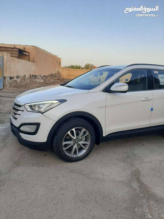 السلام عليكم سنتافي ٢٠١٤ محرك ٢٤٠٠ مواصفات عاديه رقم بصره انكليزي بأسمي بيها بارد بالداير مال باب الوره عكس السائق والبنيد مفتوح علما ان المحرك مفتوح بيه كازكيت فقط
 السعر ١٥٥ وبيها مجال قليل البصرة, العراق


**إذا كنت صاحب هذا الإعلان وتريد حذفه لأي سبب، رجاءا أرسل رسالة إلى الدعم الفني**