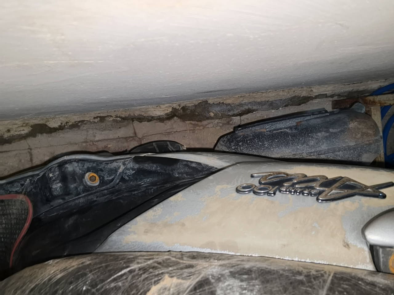 ماطور لكزز
ماطور نضيف خير من الله 
كهربائيات كلها شغالة سلف يعوزو بس باتري 
ماطور فقط مبدل بستم 
سعر 350 بي مجال للشراي


**إذا كنت صاحب هذا الإعلان وتريد حذفه لأي سبب، رجاءا أرسل رسالة إلى الدعم الفني**