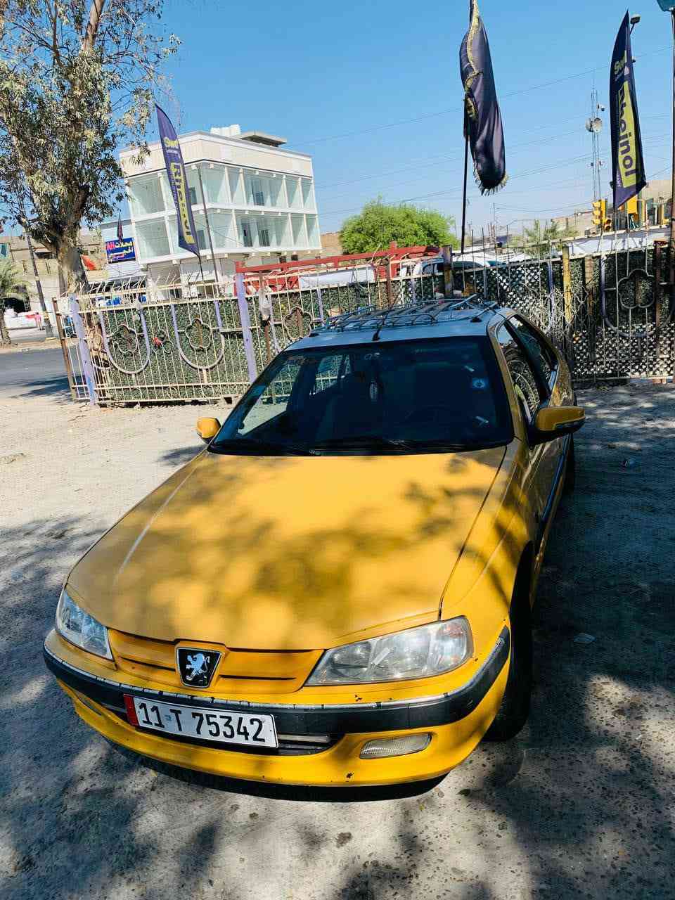 السلام عليكم ديج بارس 2013 سياره جديده وياها وياها اغراض صدر كامل ب 300,000 سياره سعا سعرها 23 المطلوبه اتمنى اوراق الراعيها على كيفك انطياه وهو يداور لك بكان دوره رقم *********** واتساب فقط
