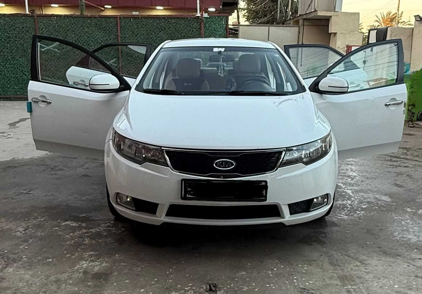 سيراتو ٢٠١١ رقم سليمانيه  بأسمي ماشيه ١٨٤ الف
كير مكينه تبريد تدفئه صدر كله مكفول 
قطعه وحده تبديل 
السعر ١٠٥ 
المكان ( بغداد او ديالى ) 
***********
