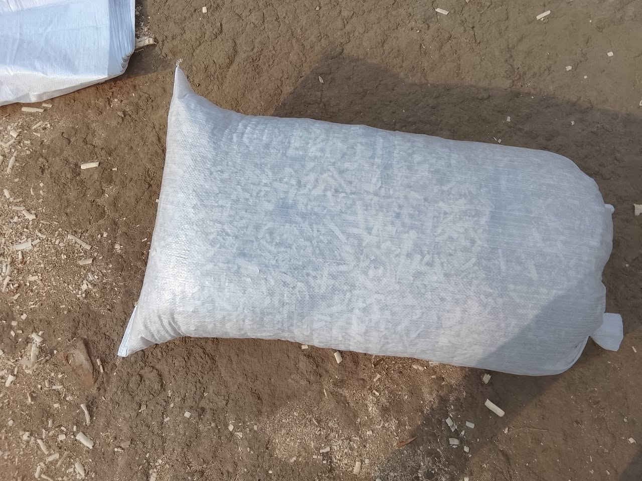 اسلام عليكم ورحمه الله وبركاته اخواني الكرام توجد نشارة خشب اثل نشارة بيظة مكاني واسط صوارة وهاذ رقمي للتواصل ***********
