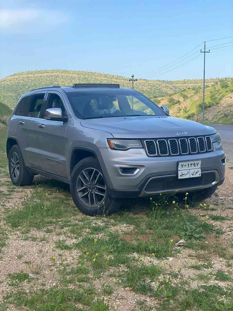 💵💵السعر::اترك تعليق يصلك مباشرتا

السلام عليكم 
جيب 2019 لمتد 
السيارة فول شاشة جبيرة بصمة فتحة كشنات جلد وكهرباء تدفئة وتبريد السيارة ناعمة صدر جديد  تبريد ثلج مثبت سرعة وتحكمات استيرن فول وشفتات  مكينة كير كفالة ااسيارة رقم شمالي ماشية 100الف حادثهة جاملغ وبنيد  وبيهة رصعة بالجاملغ الخلفي السيارة بأسمي تحويل شوكت ميعجبك

المكان بغداد
الرقم ***********
أو ***********
