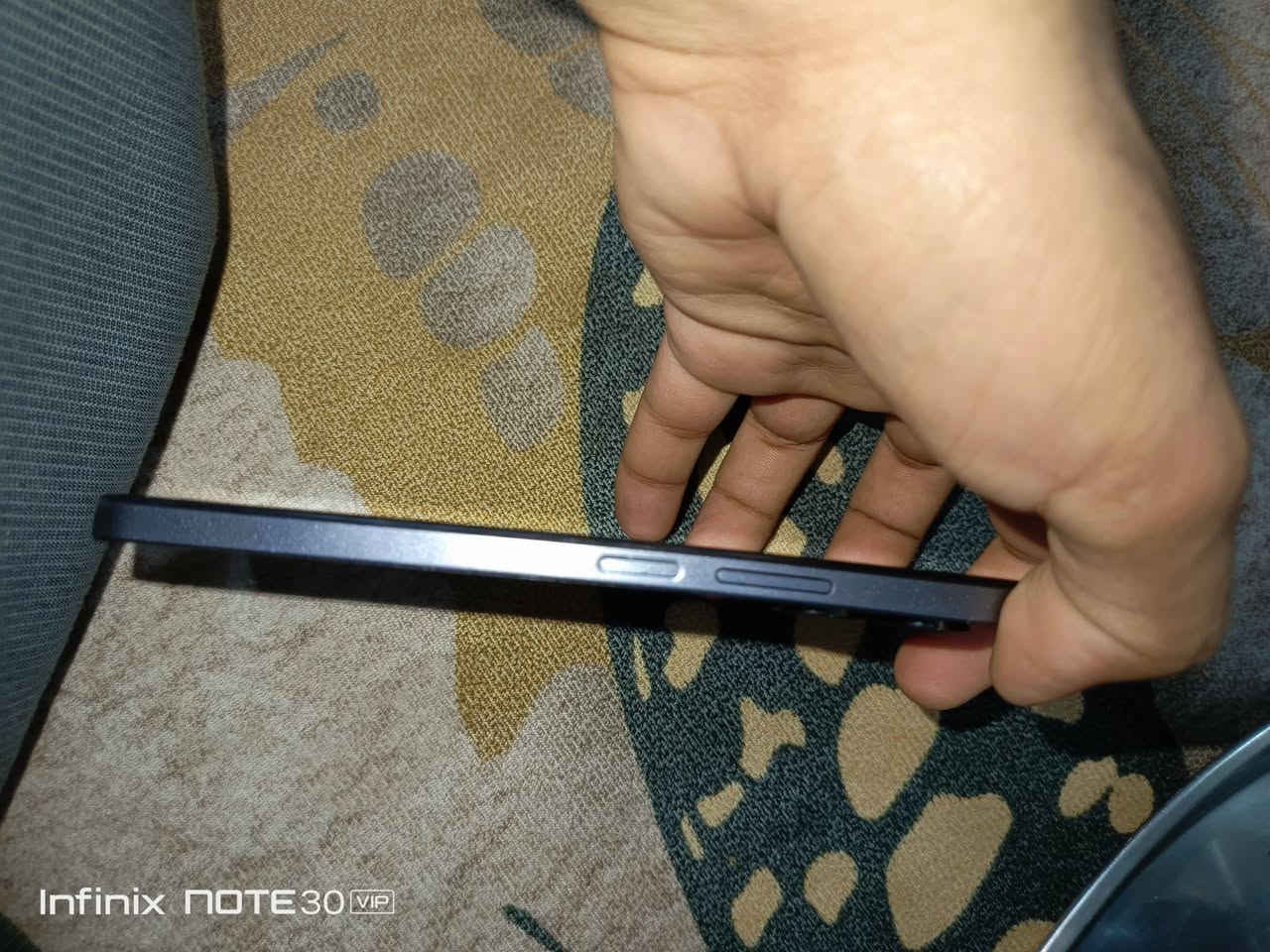 السلام عليكم ريلمي نوت 50السعر 🔥90الف للتواصل***********
