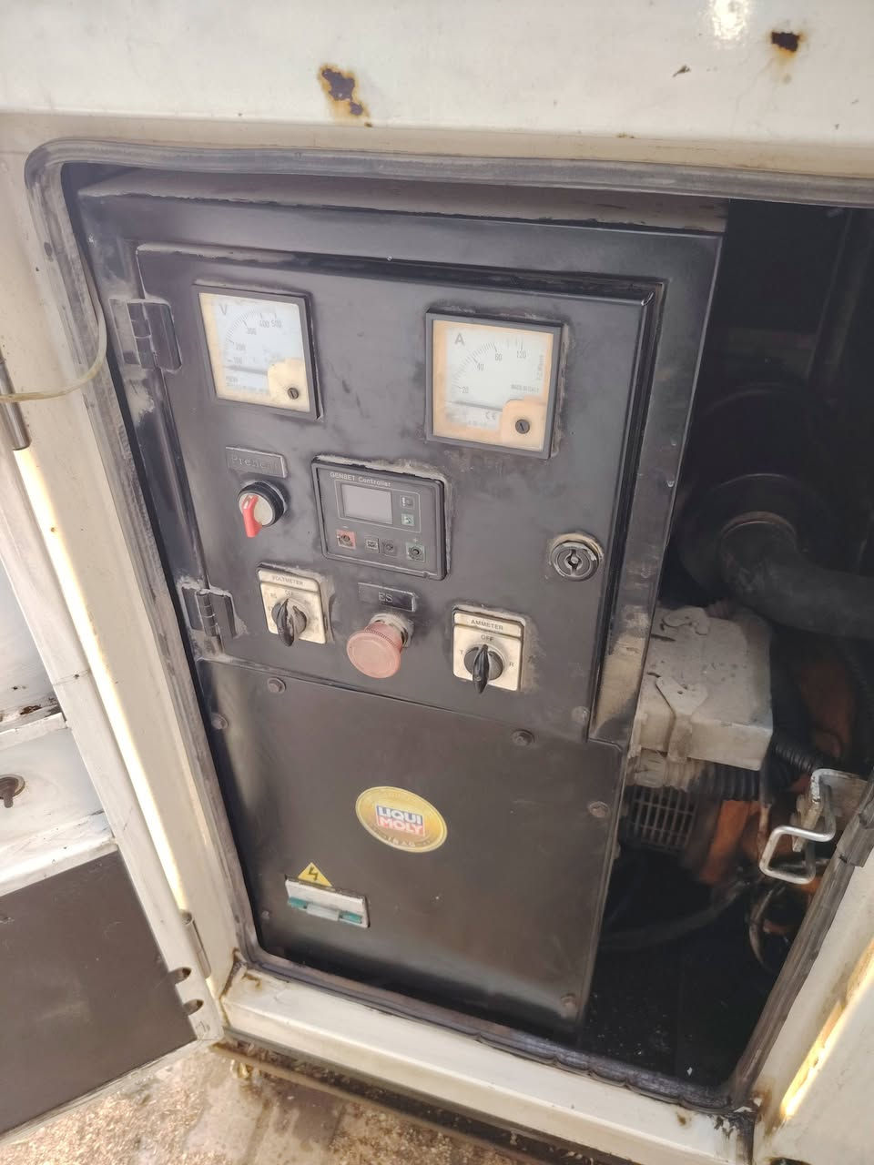 السلام عليكم مولد 17.5kv ثري فيس كاتم  عاطل المحرك بوشه مزروفه  معبره مي على البستم السعر 17ورقه  العنوان بابل مسيب  0774537546 اتصل واشرح لك التفاصيل


**إذا كنت صاحب هذا الإعلان وتريد حذفه لأي سبب، رجاءا أرسل رسالة إلى الدعم الفني**