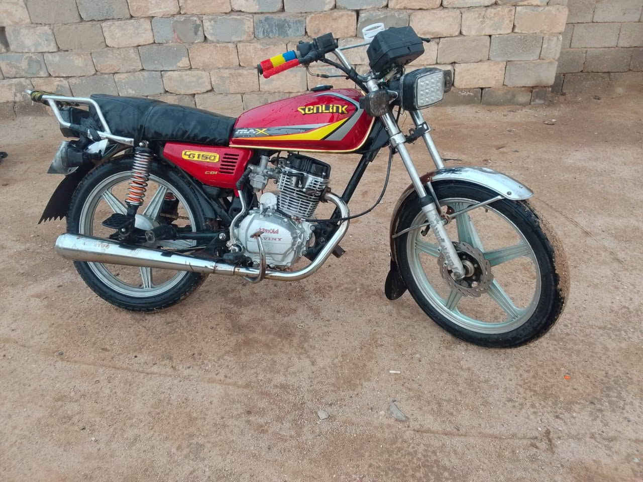 سلام عليكم دراجه سيفان كلك مكفوله كفاله عامه 22دراجع كلها شغاله رايدها ب 425وبيها مجال للطيبين مكاني كربله طريق النجف عمود 1175اتصل ***********
